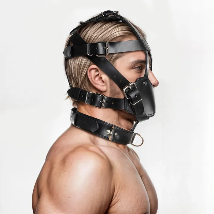 Strict Leather Muzzle Strict Leather Restraints